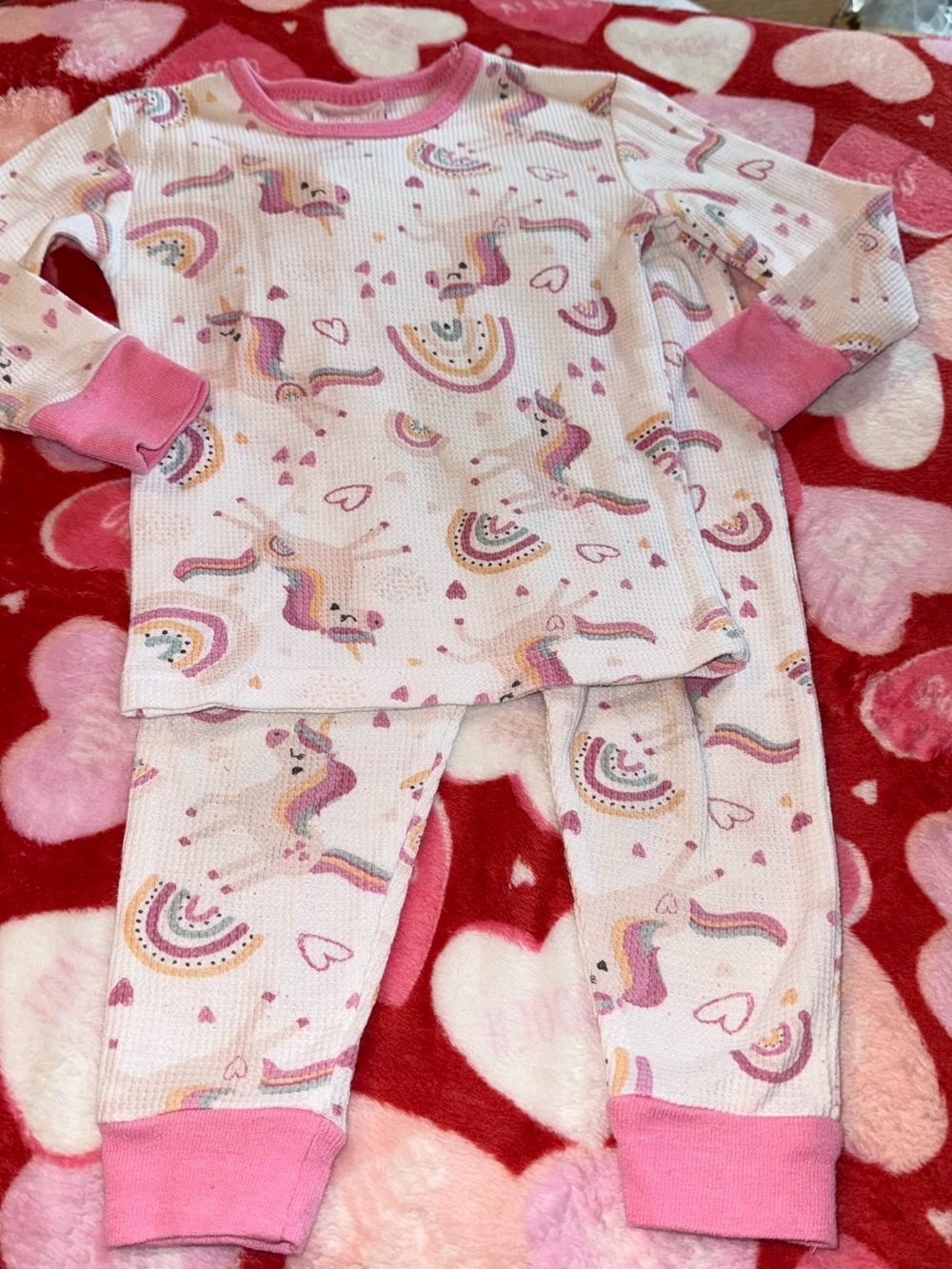 Mon Petit Baby Girls Size 24 months Unicorns Two Piece Pajama Set Pajamas PJs